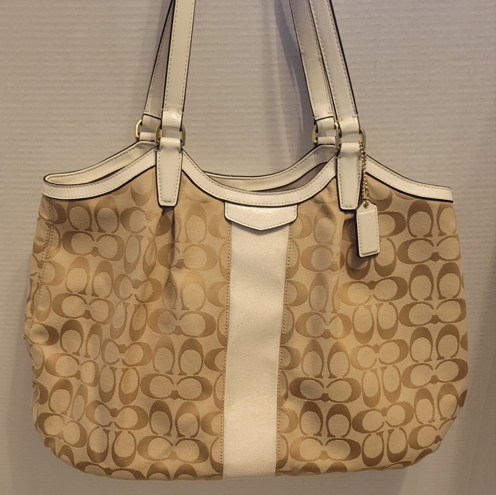 Authentic Coach Signature Devin Shoulder Bag Purse Light Khaki/Ivory